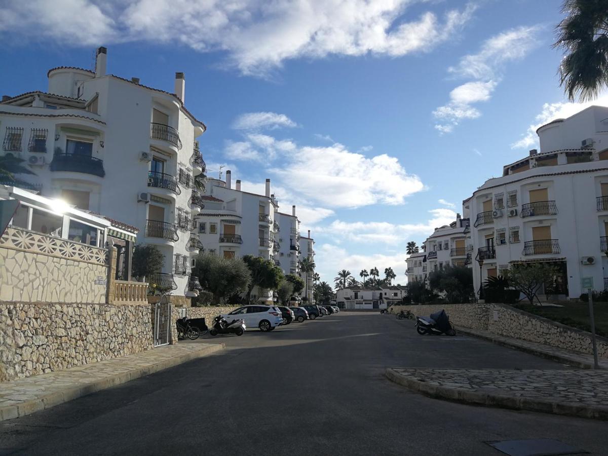 Estudio Con Piscina, Playa Y Wifi Dénia Buitenkant foto